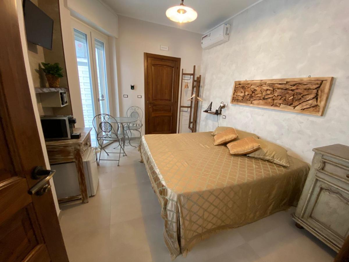 Bed and Breakfast La Fontanella Lecce Exterior foto